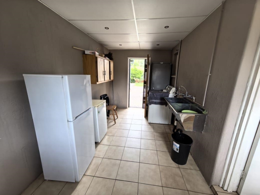5 Bedroom Property for Sale in Labram Northern Cape